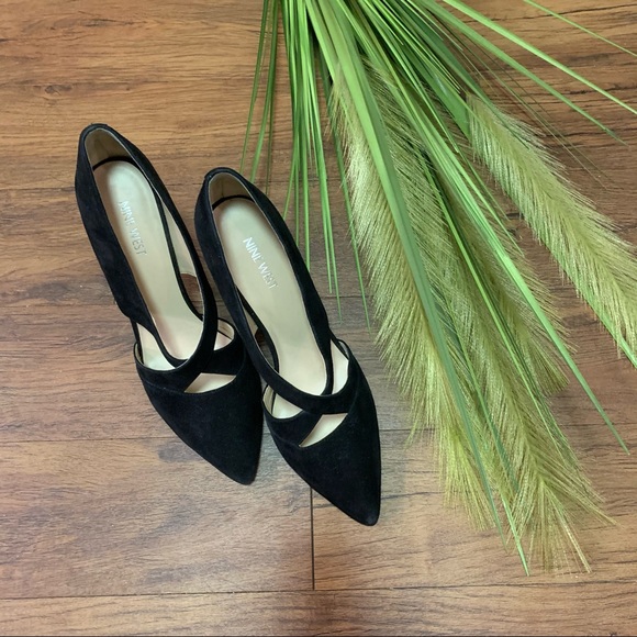 Nine West Suede Black Heels - Picture 3 of 10
